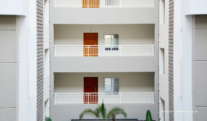 Verniciatura ringhiere balconi condominio: obblighi, spese e regole