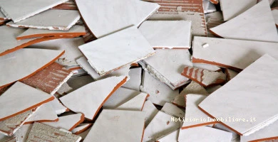 Smaltimento Piastrel...